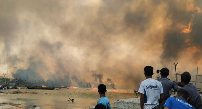 রাখাইনে জান্তাবাহিনীর বিমান হামলায় নিহত হয়েছে ৪০