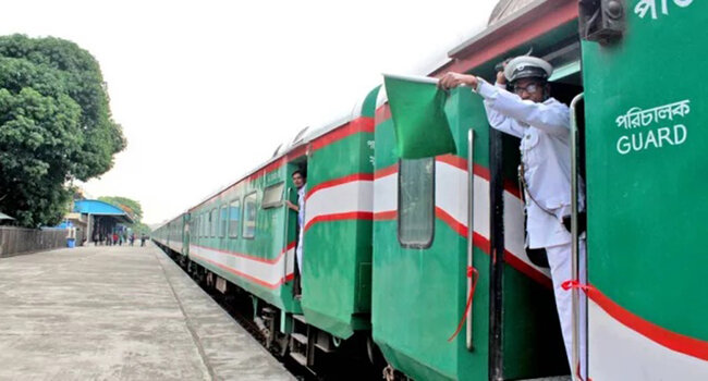 রেলের রানিং স্টাফদের কর্মবিরতি প্রত্যাহার আজকে প্রজ্ঞাপন প্রকাশ