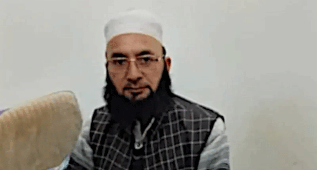 কাশ্মিরে নিহত মাদরাসা শিক্ষককে যেভাবে ‘উগ্রবাদী‘ তকমা দেয় ভারতীয় মিডিয়া