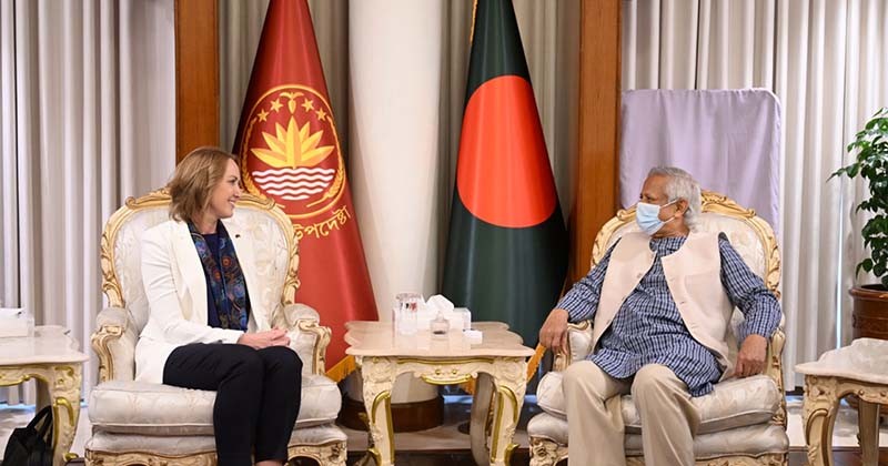 ঢাকায় পুনরায় অস্ট্রেলিয়ার ভিসা কার্যক্রম চালু, কৃতজ্ঞতা জানালেন প্রধান উপদেষ্টা