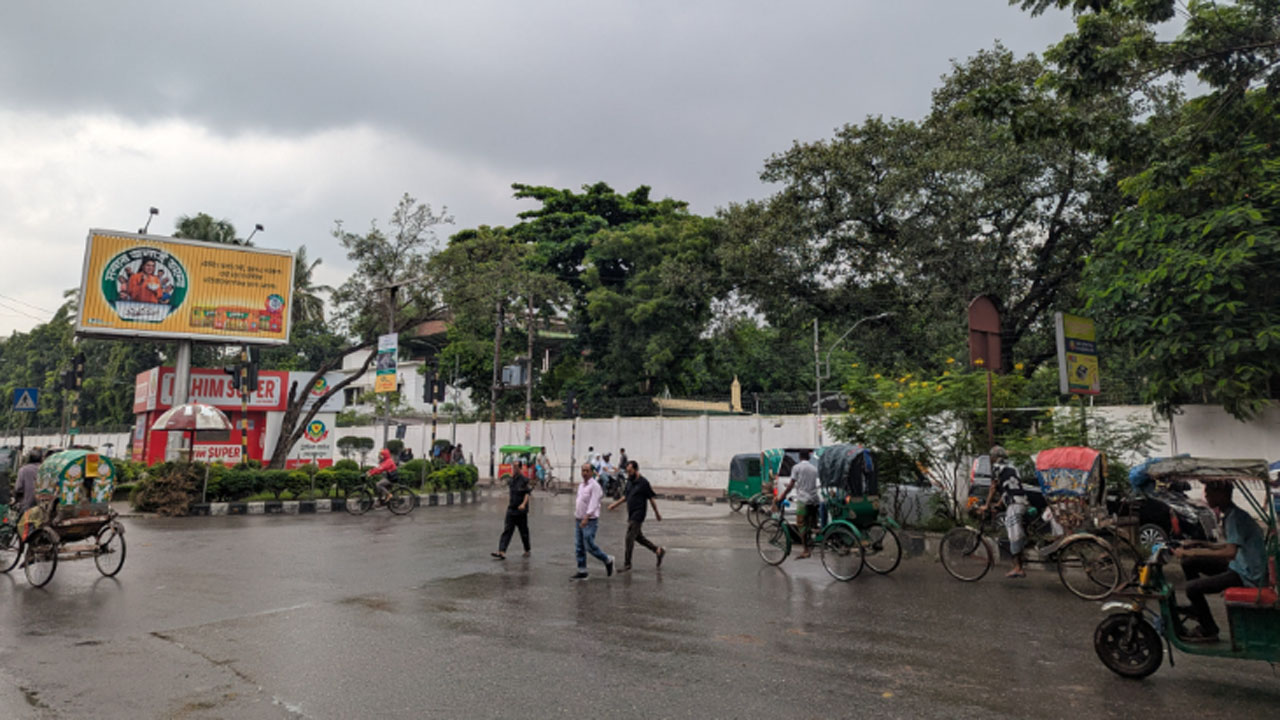 চার বিভাগে অতি ভারী বৃষ্টিপাত