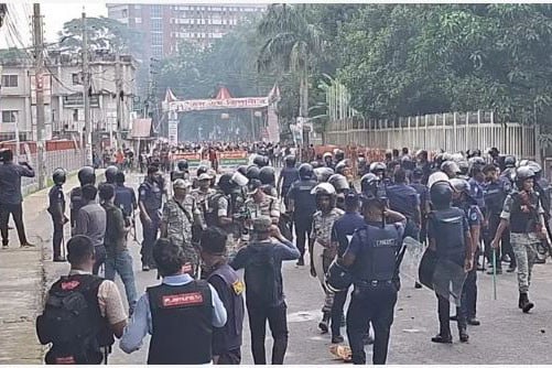 গোপালগঞ্জে এনসিপির সমাবেশ আওয়ামীলীগের হামলায় ৩ জন নিহত