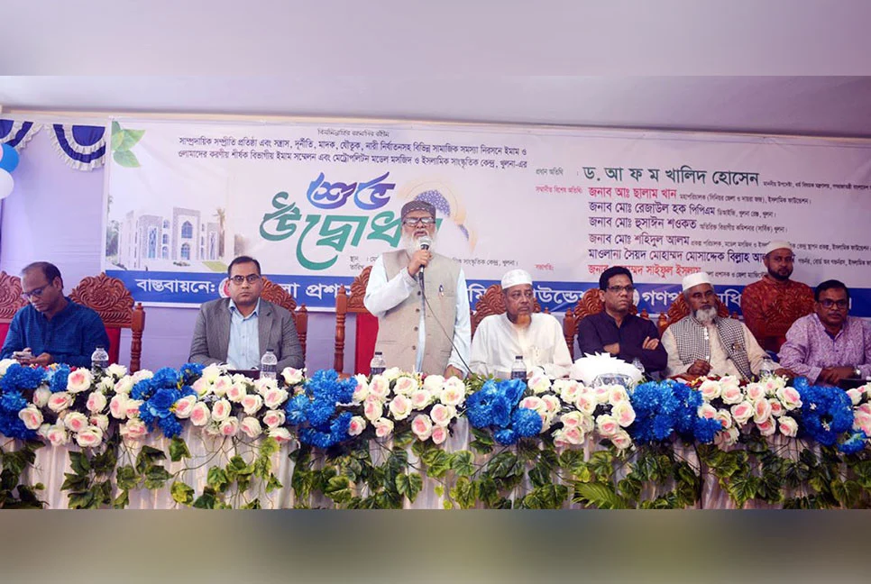 দেশে মসজিদ ব্যবস্থাপনার নীতিমালা দ্রুত গেজেট আকারে প্রকাশ করা হবে বললেন ধর্ম উপদেষ্টা