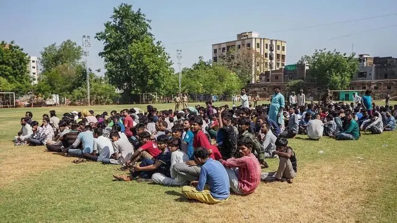 শত শত মুসলমানকে বে-আইনিভাবেই বাংলাদেশে তাড়াচ্ছে ভারত