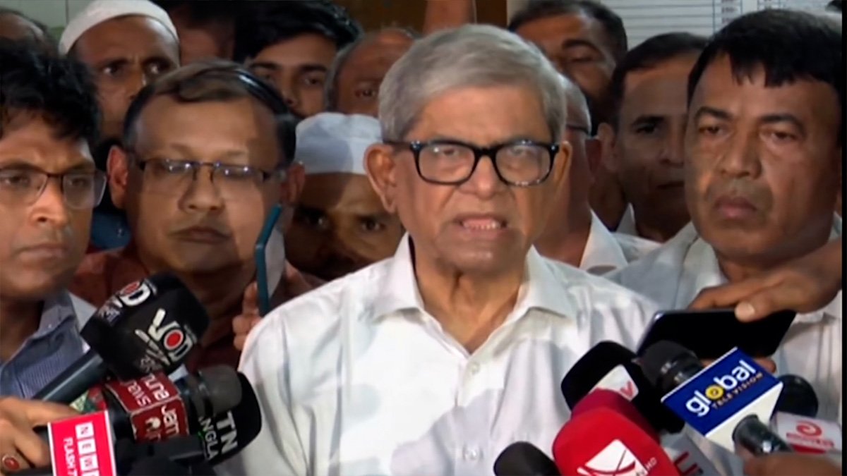 গণহত্যার দায়ে শুধু শেখ হাসিনা নয়, আওয়ামীলীগেরও বিচার হওয়া উচিত মন্তব্য ফখরুলের