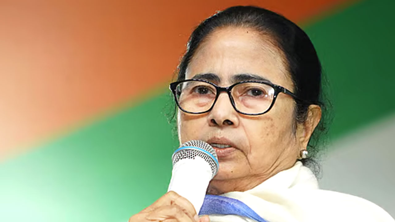 মমতার ঠেলায় পিছু হঠা হরিয়ানার, আটক ৩০ বাঙালি শ্রমিকদের মুক্তি দিতে বাধ্য হলো