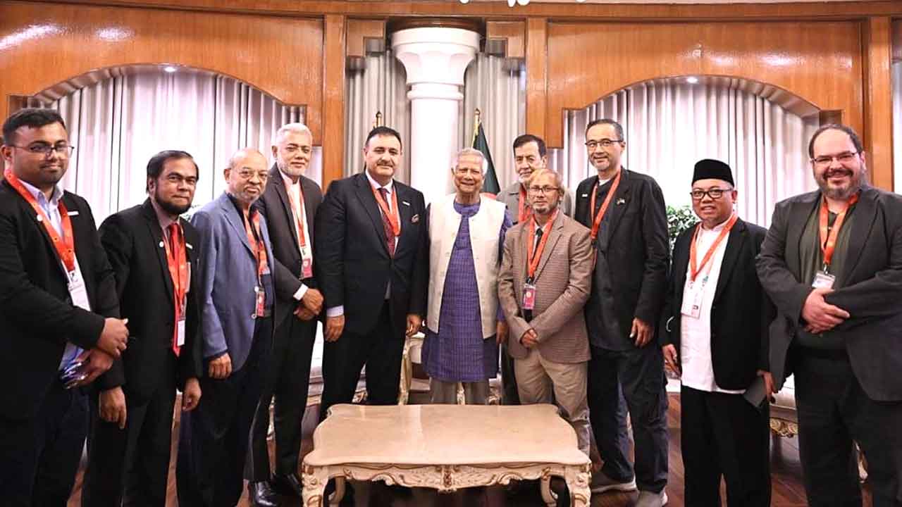 ইসলামি এনজিওগুলোকে সামাজিক ব্যবসায় যুক্ত হওয়ার আহ্বান জানালেন প্রধান উপদেষ্টা