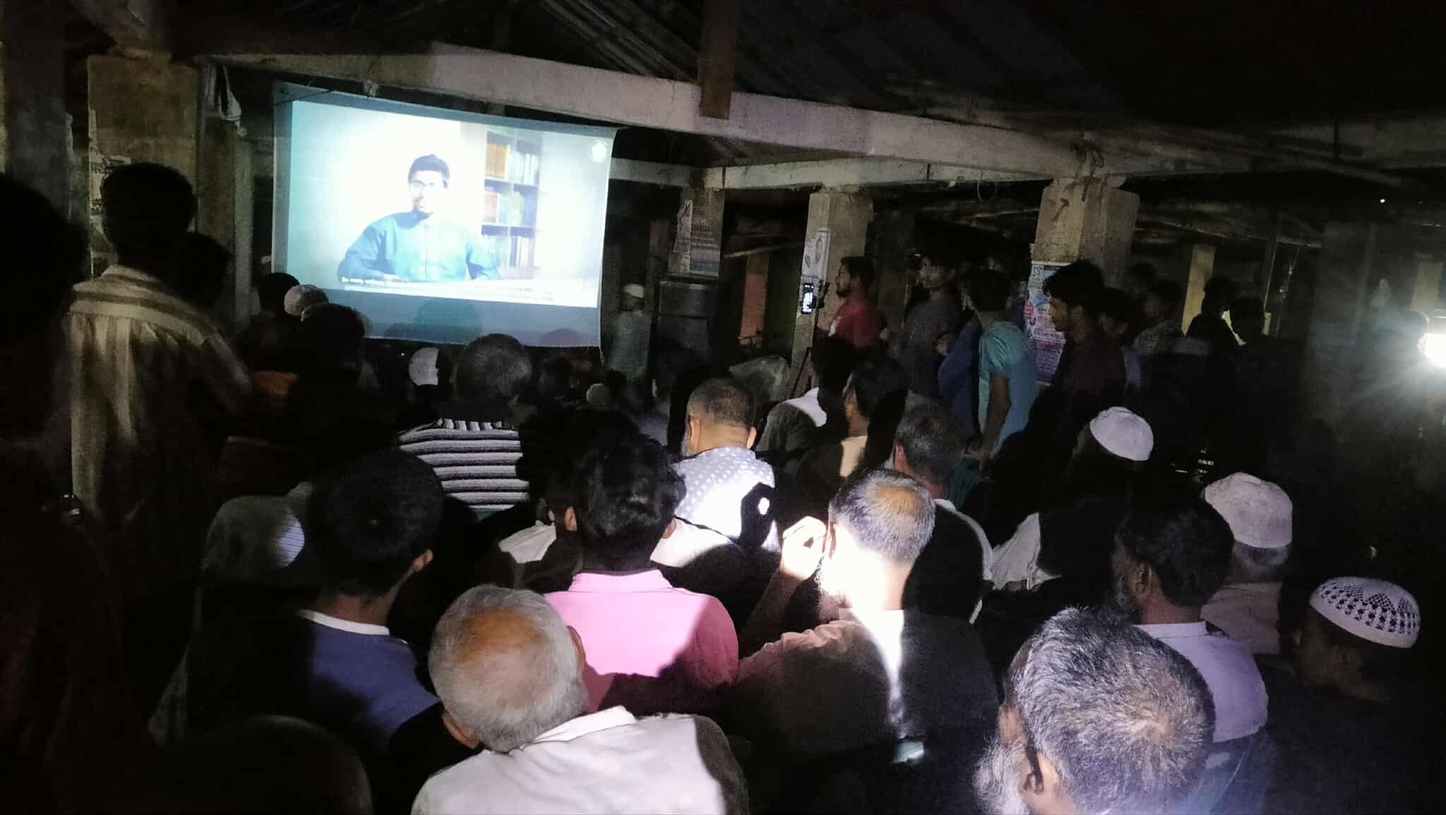 কালিগঞ্জে জুলাই আন্দোলনের প্রামাণ্যচিত্র প্রদর্শনী