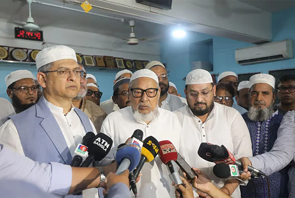 ফেব্রুয়ারিতে নির্বাচন হওয়ার পথে কোনো বাধা দেখছি না’ – মন্তব্য নজরুল ইসলামের