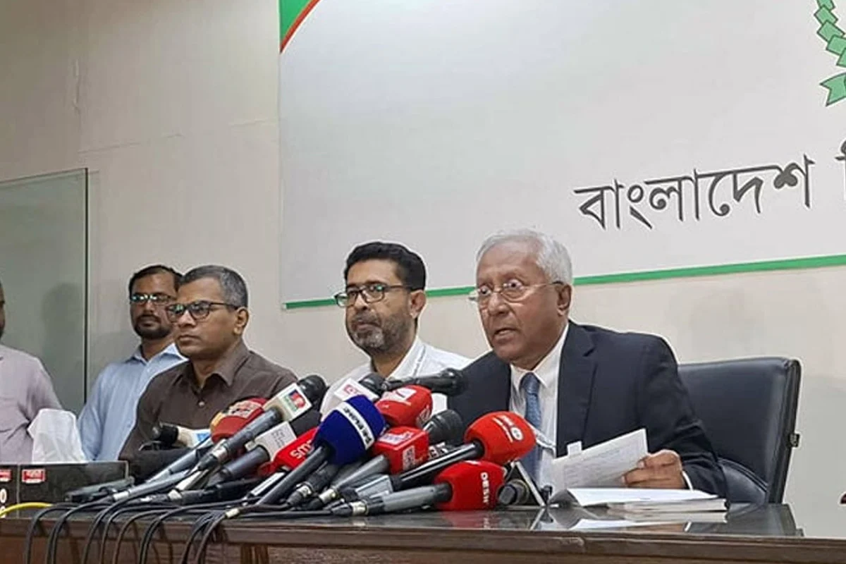 নির্বাচনের রোডম্যাপ কালই ঘোষণা হতে পারে- আখতার আহমেদ