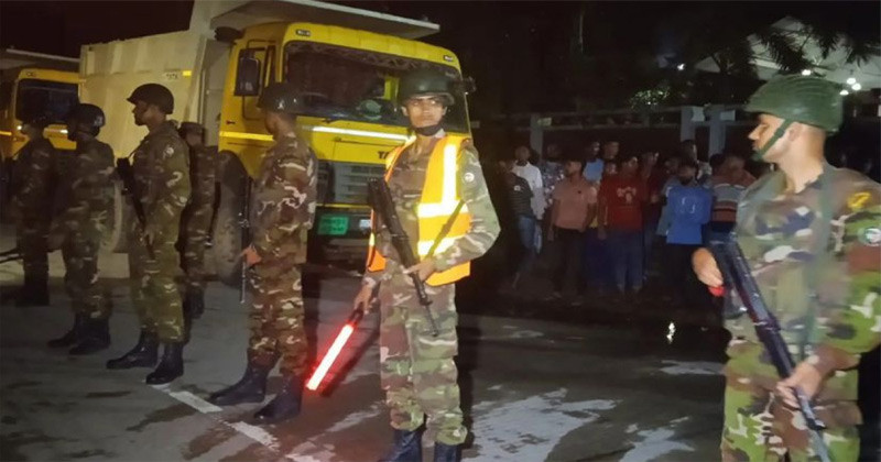 চুরি ও লুট হওয়া সাদা পাথর উদ্ধারে বিশেষ অভিযান শুরু জেলা প্রশাসনের