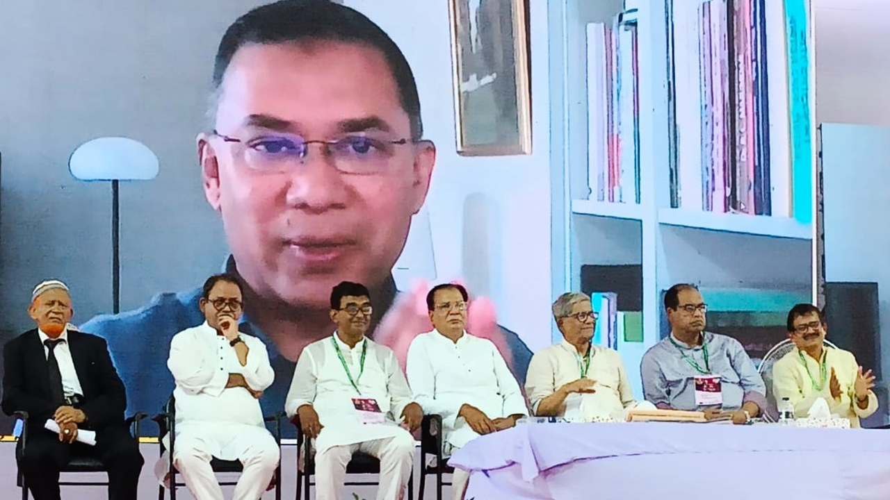 রাজনৈতিক দলের বক্তব্যের কারণে যেন স্বৈরাচার ফিরে না আসে’ বললেন-তারেক রহমান
