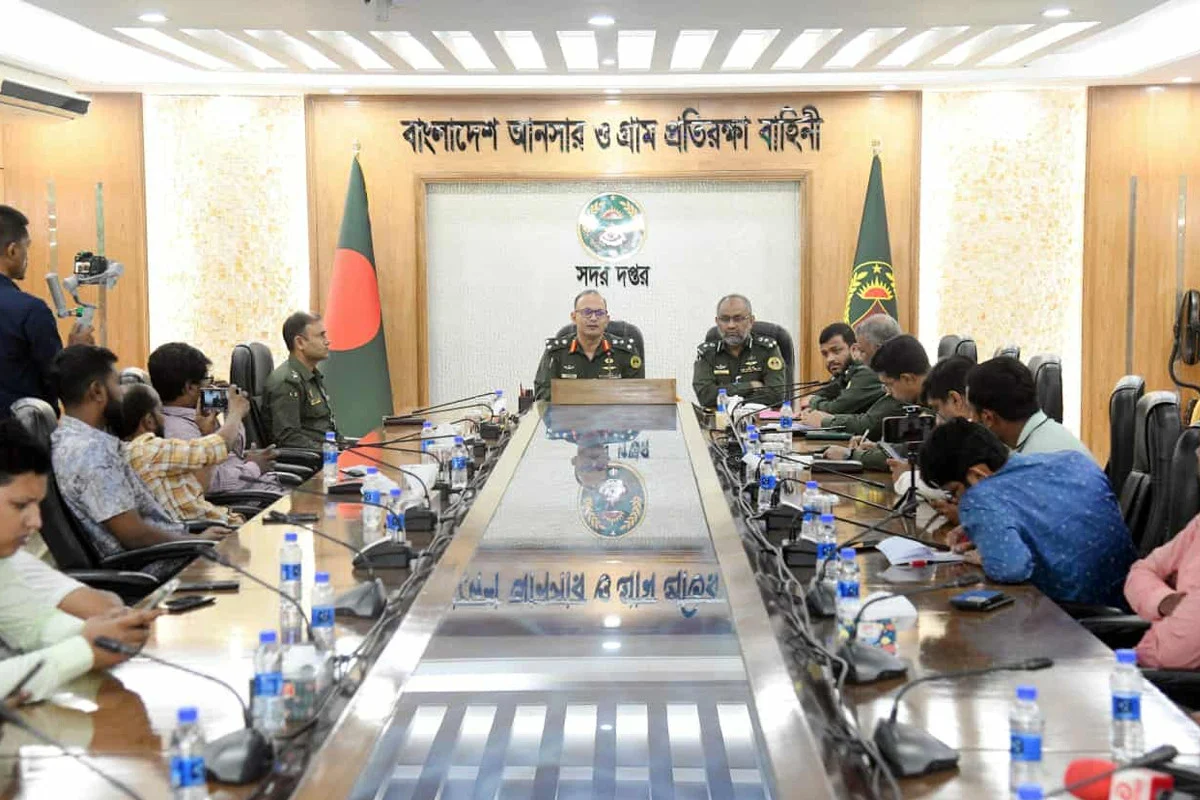 ‘নির্বাচনে আনসারের দায়িত্ব পালনের চিত্র হবে ভিন্ন ও পেশাদার’-কর্নেল ফয়সাল আহাম্মদ ভূঁইয়া