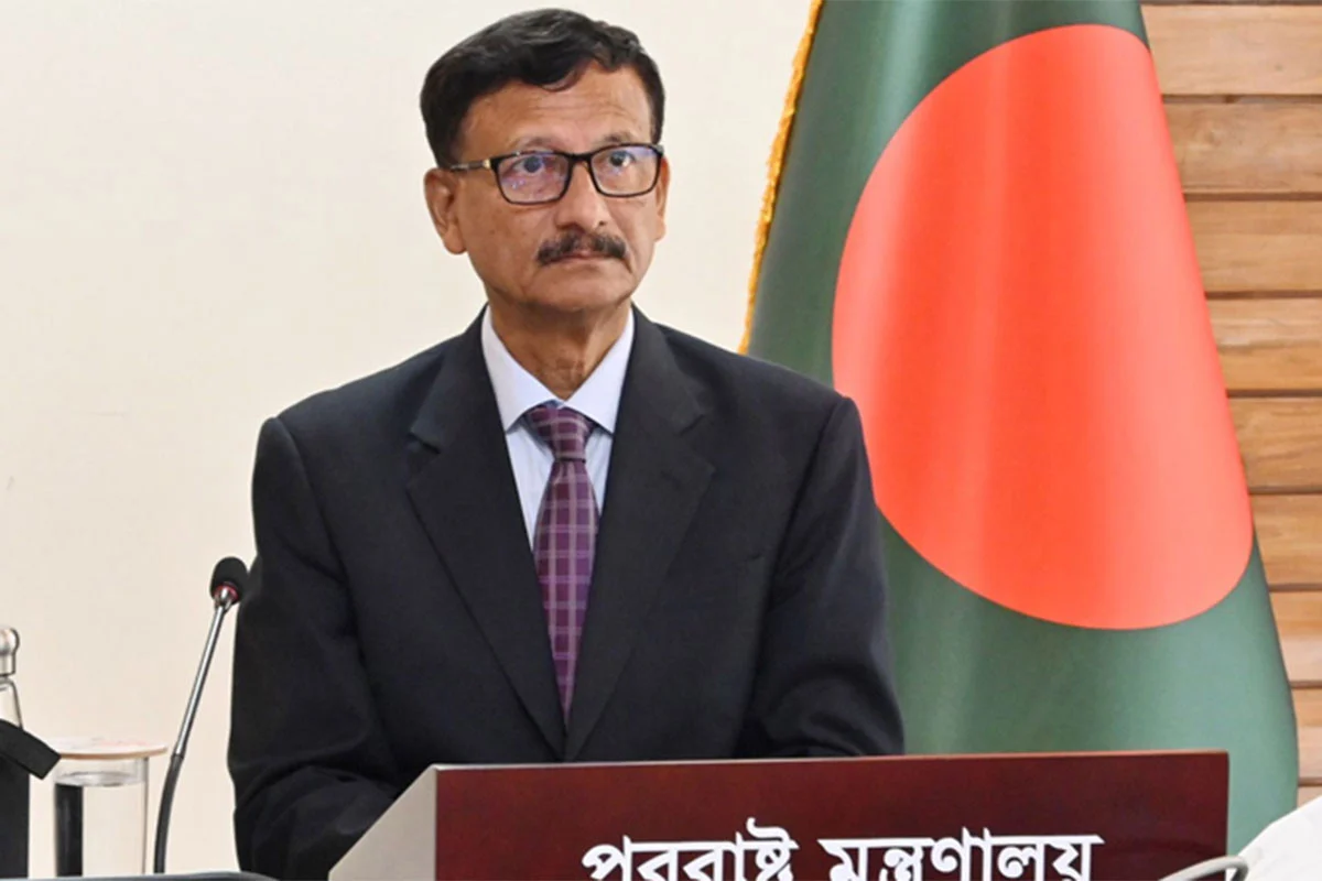 যুক্তরাষ্ট্র এবং চীনের সাথে ভারসাম্যপূর্ণ সম্পর্ক বজায় রাখছে বাংলাদেশ- পররাষ্ট্র উপদেষ্টা