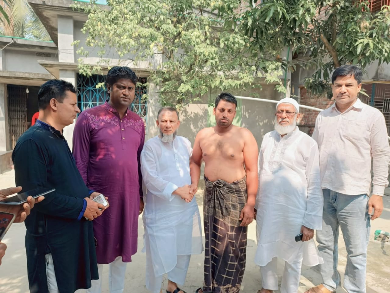 ঝিকরগাছা-চৌগাছা উপজেলা বিএনপি’র ধানের শীষের মনোনয়ন প্রত্যাশী বিএনপির সাবেক সভাপতি জহুরুল ইসলামের গণসংযোগ