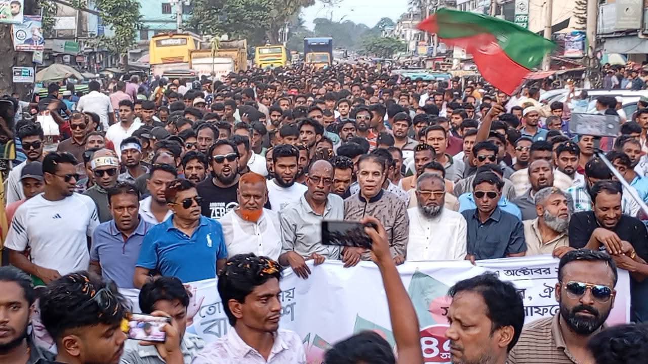 বেনাপোলে বৌদ্ধদের শ্রেষ্ঠ ধর্মীয় উৎসব ‘কঠিন চীবর দানোৎসব’ অনুষ্ঠিত