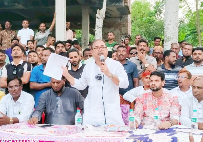 শার্শার লক্ষণপুর মফিকুল হাসান তৃপ্তির উঠান বৈঠক