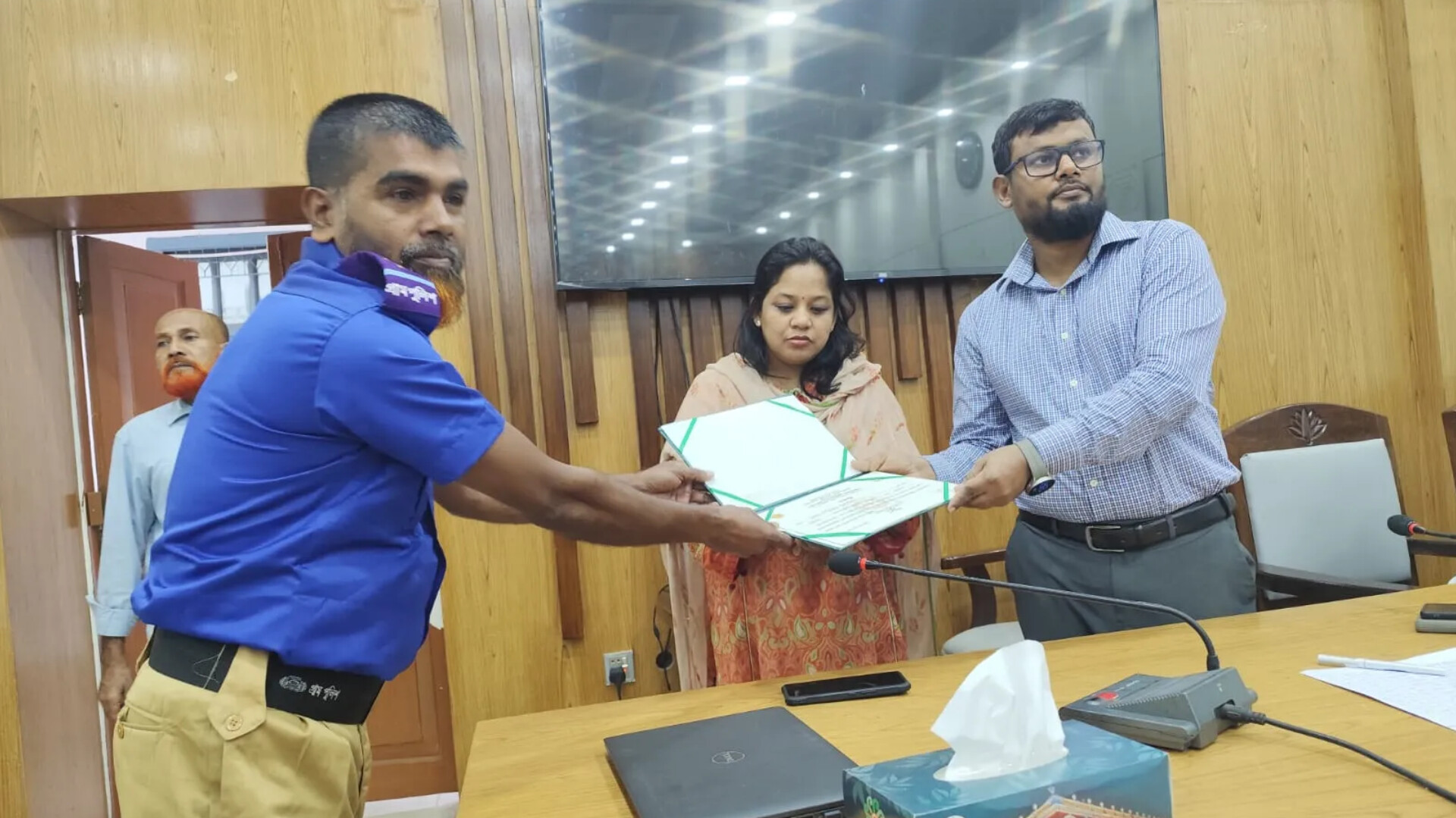 যশোরে গ্রামপুলিশের দক্ষতা উন্নয়ন প্রশিক্ষণ সম্পন্ন