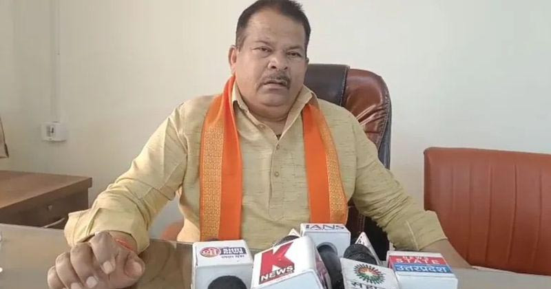 মুসলিম মেয়েদের সম্পর্কে বিতর্কিত মন্তব্যে বিজেপি নেতা আইনি বিপাকে