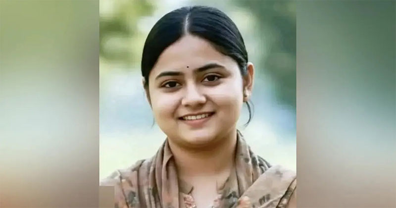 ‘আমাকে খুঁজবে না, আমি বয়ফ্রেন্ডের সঙ্গেই আছি’- কলেজ ছাত্রী বার্তায় পরিবারকে জানালো