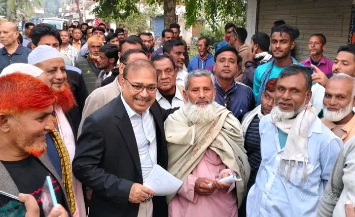 শার্শার গোড়পাড়া তৃপ্তির নির্বাচনী পথসভা ও লিফলেট বিতরণ