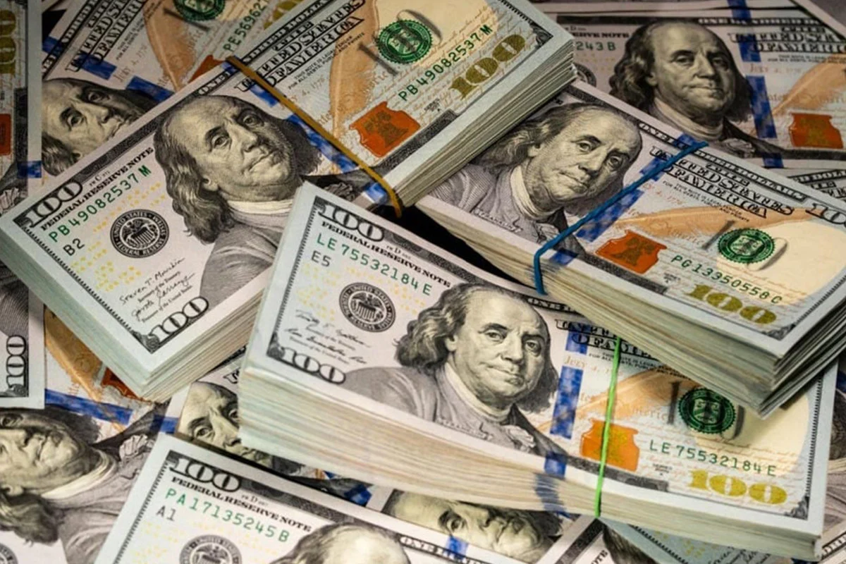 এবার ২৭ দিনে রেমিট্যান্স এলো ২৭৫ কোটি ডলার