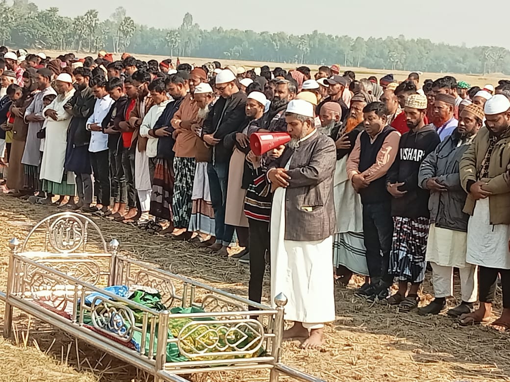 নিহত শিশু সাজিদের জানাযা নামাজে মানুষের ঢল, দাফন সম্পন্ন