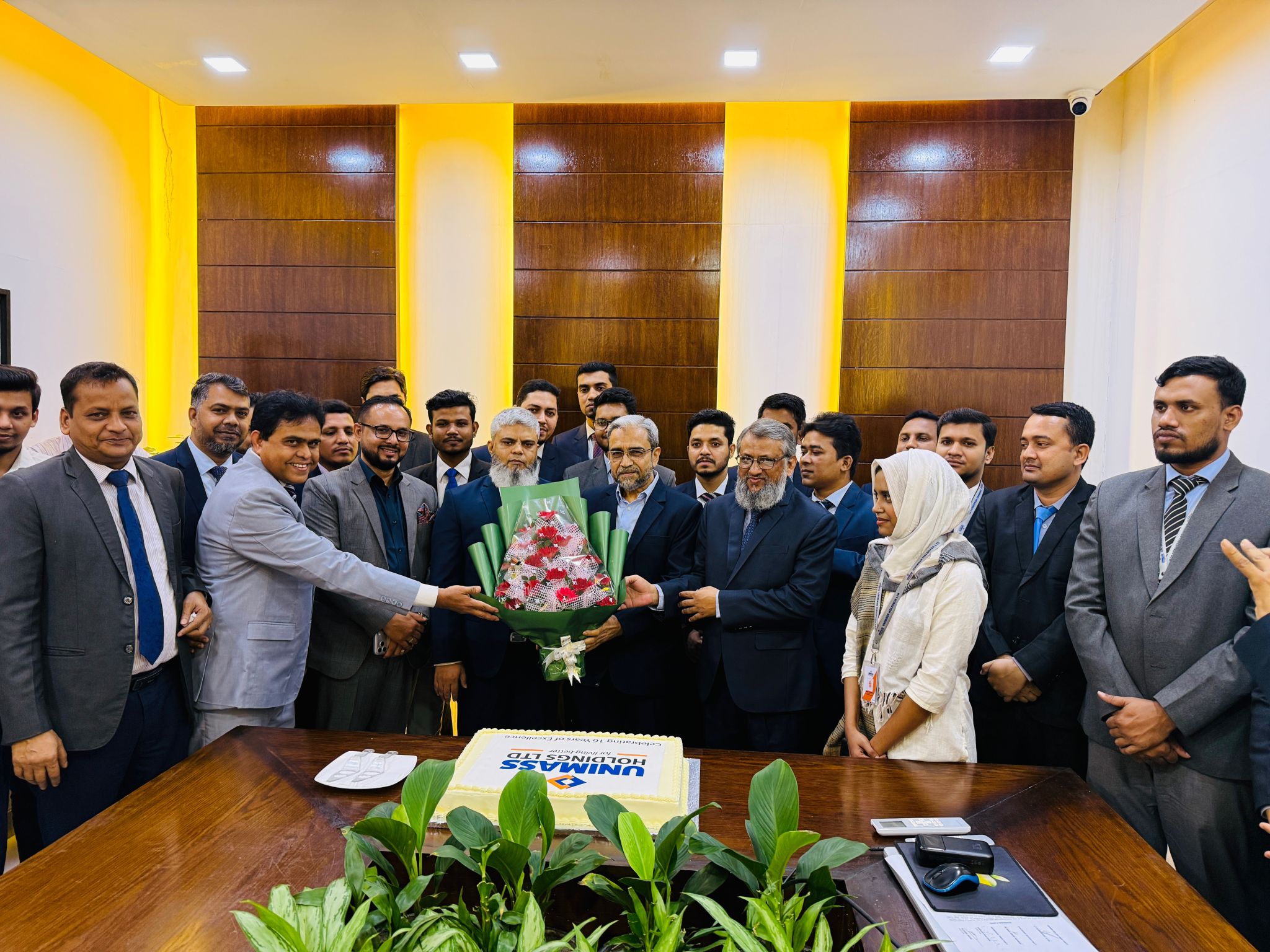 ইউনিমাস হোল্ডিংসের সফলতার ১৬ বছর উদযাপন