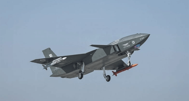 আকাশযুদ্ধ পরীক্ষায় ইতিহাস গড়ল তুরস্কের মানববিহীন যুদ্ধবিমান ‘কিজিলেলমা’