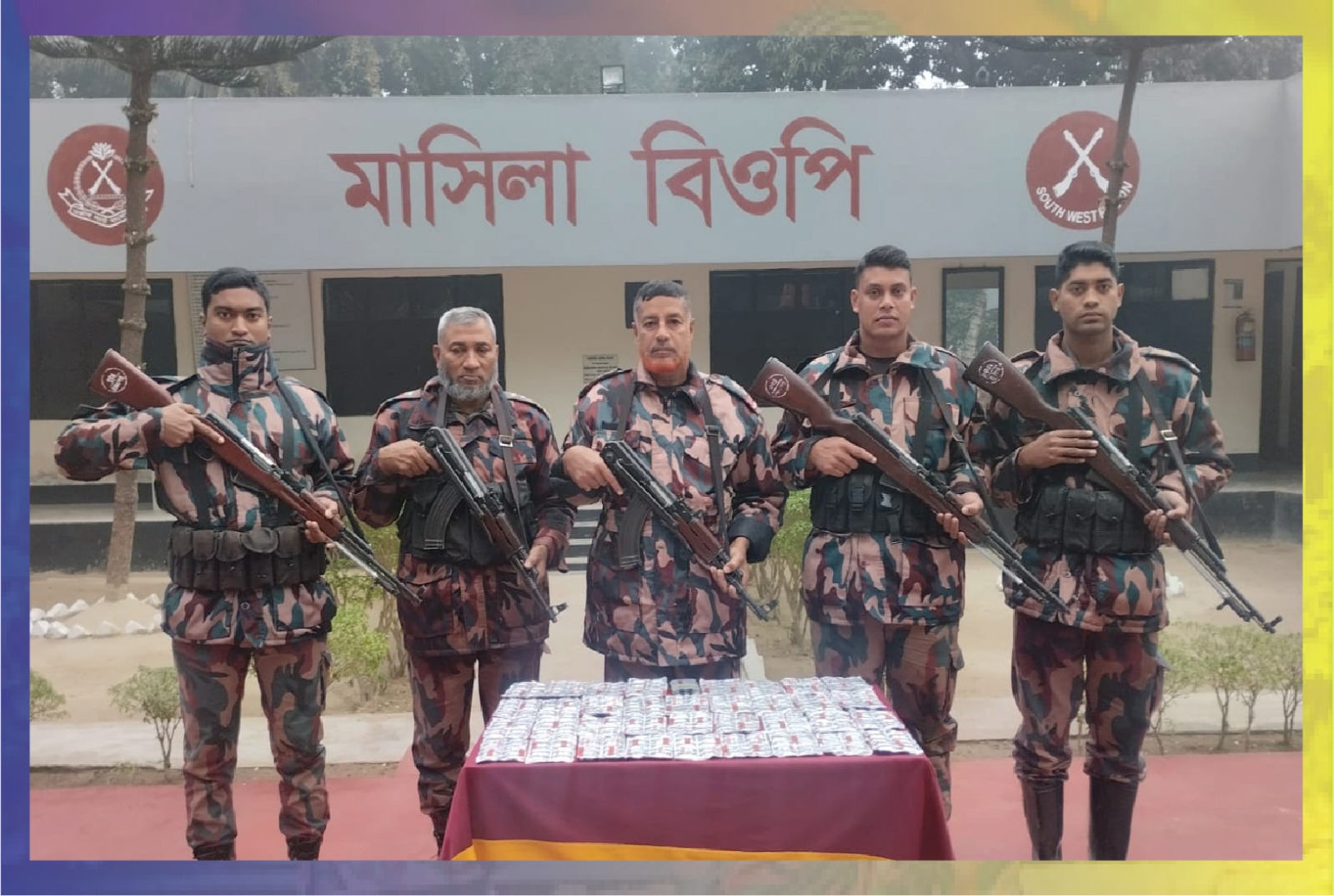 যশোর সীমান্তে অভিযান চালিয়ে অবৈধ চোরাচালানী মালামাল আটক বিজিবির