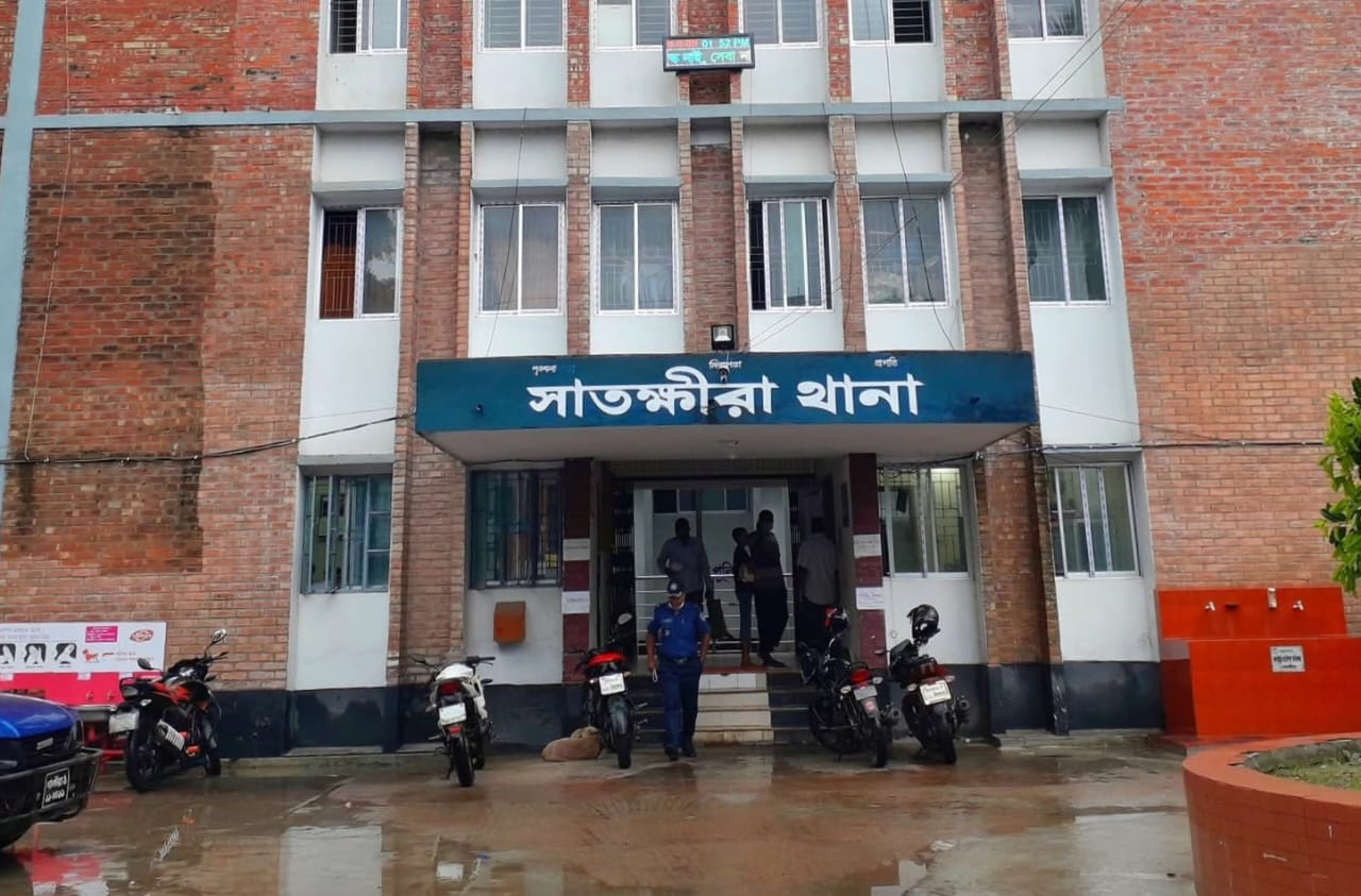 সাতক্ষীরায় ইদুর মারা ফাঁদে বিদ্যুৎস্পৃষ্টে দুই যুবকের মৃত্যু