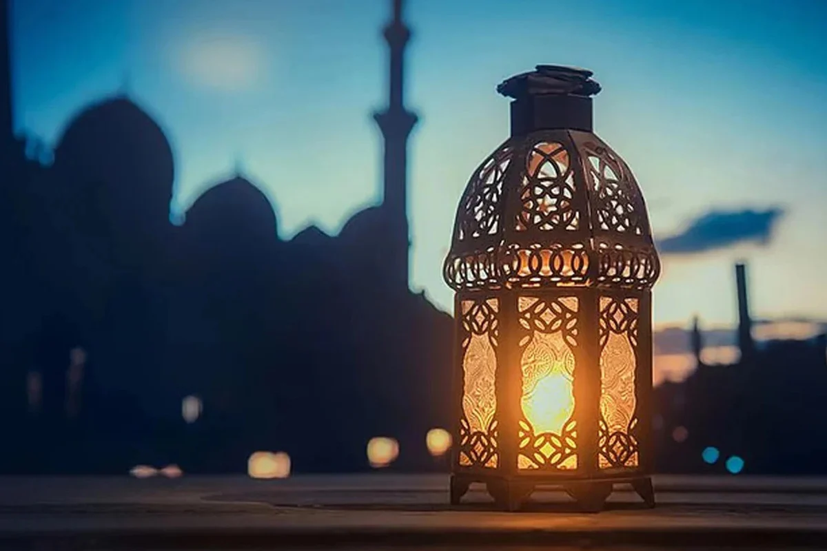 ঝগড়া-ফ্যাসাদ ঈমান ও চরিত্রকে কলুষিত করে