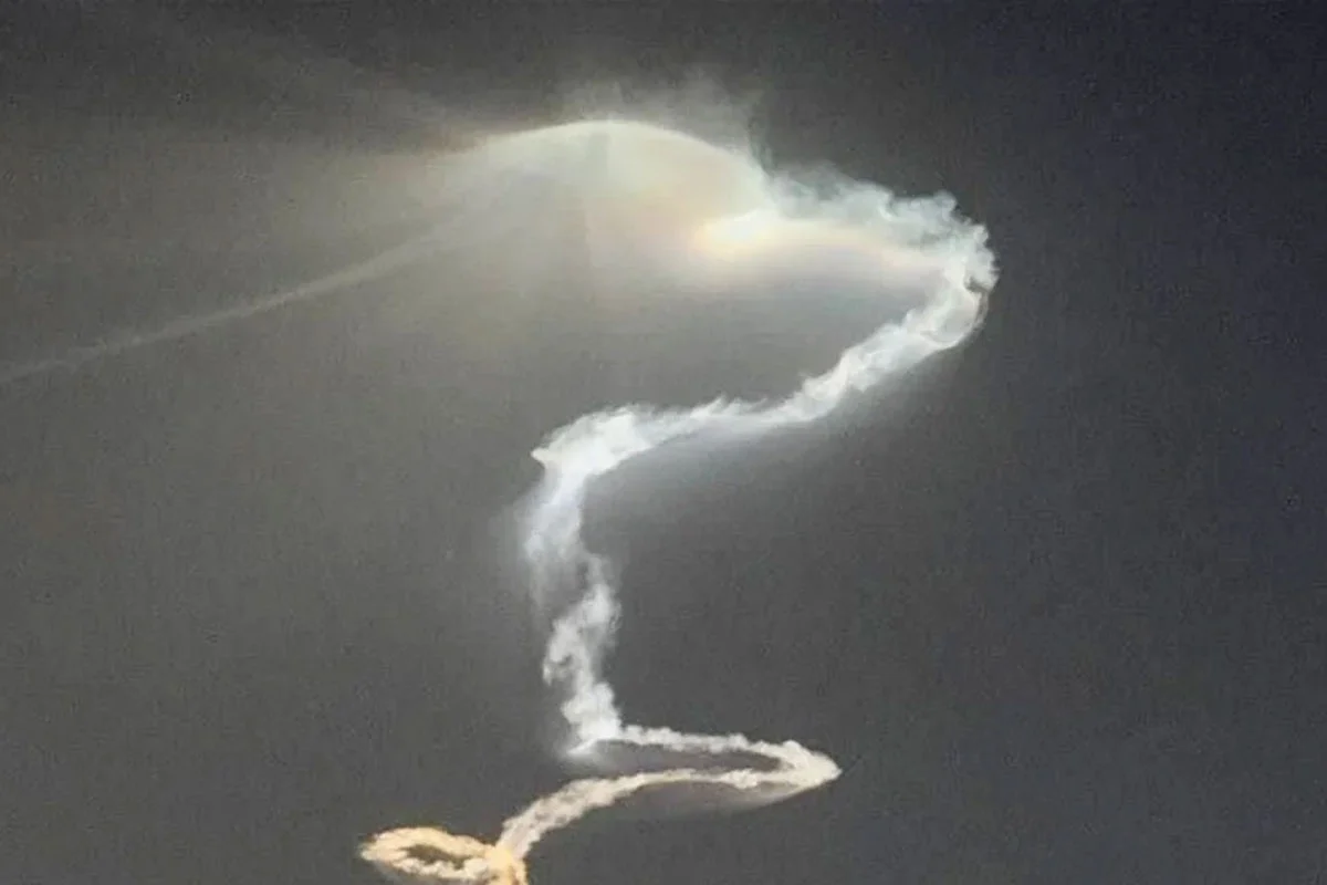 এর যেন এক অবিশ্বাস্য ক্ষমতা! সেজিল ক্ষেপণাস্ত্র নিয়ে নতুন দাবি করেছে ইরান