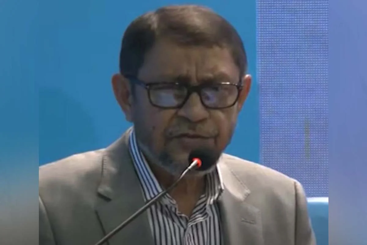 রাজশাহী মেডিকেলের পরিচালককে ফাঁসির কাষ্ঠে চড়ানো উচিত বললেন স্বাস্থ্যমন্ত্রী