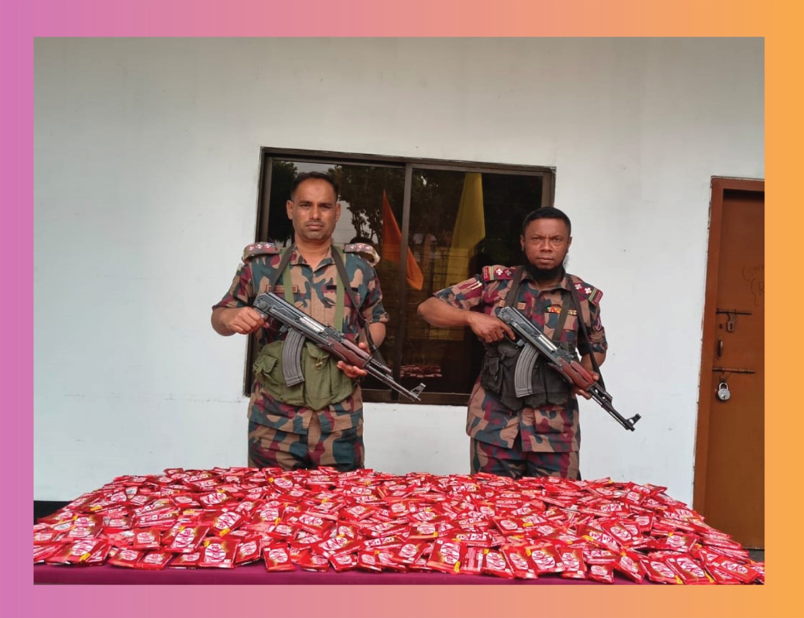 সীমান্ত অভিযানে মালিকবিহীন অবৈধ চোরাচালানী মালামাল আটক