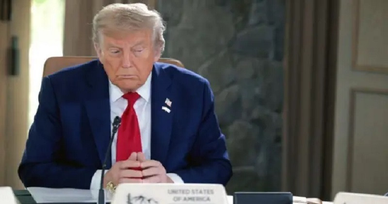 যুক্তরাষ্ট্র-ইরান সংঘাত নিজের পাতা ফাঁদে নিজেই পড়তে যাচ্ছেন ট্রাম্প