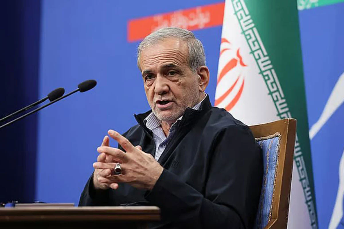 ইরানের পারমাণবিক অধিকার কেড়ে নেওয়ার ট্রাম্প কে, প্রশ্ন ছুড়ে দিলেন ইরানি প্রেসিডেন্ট