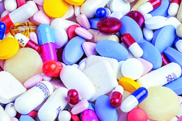 গরিব মানুষের ওষুধ এখন নেই