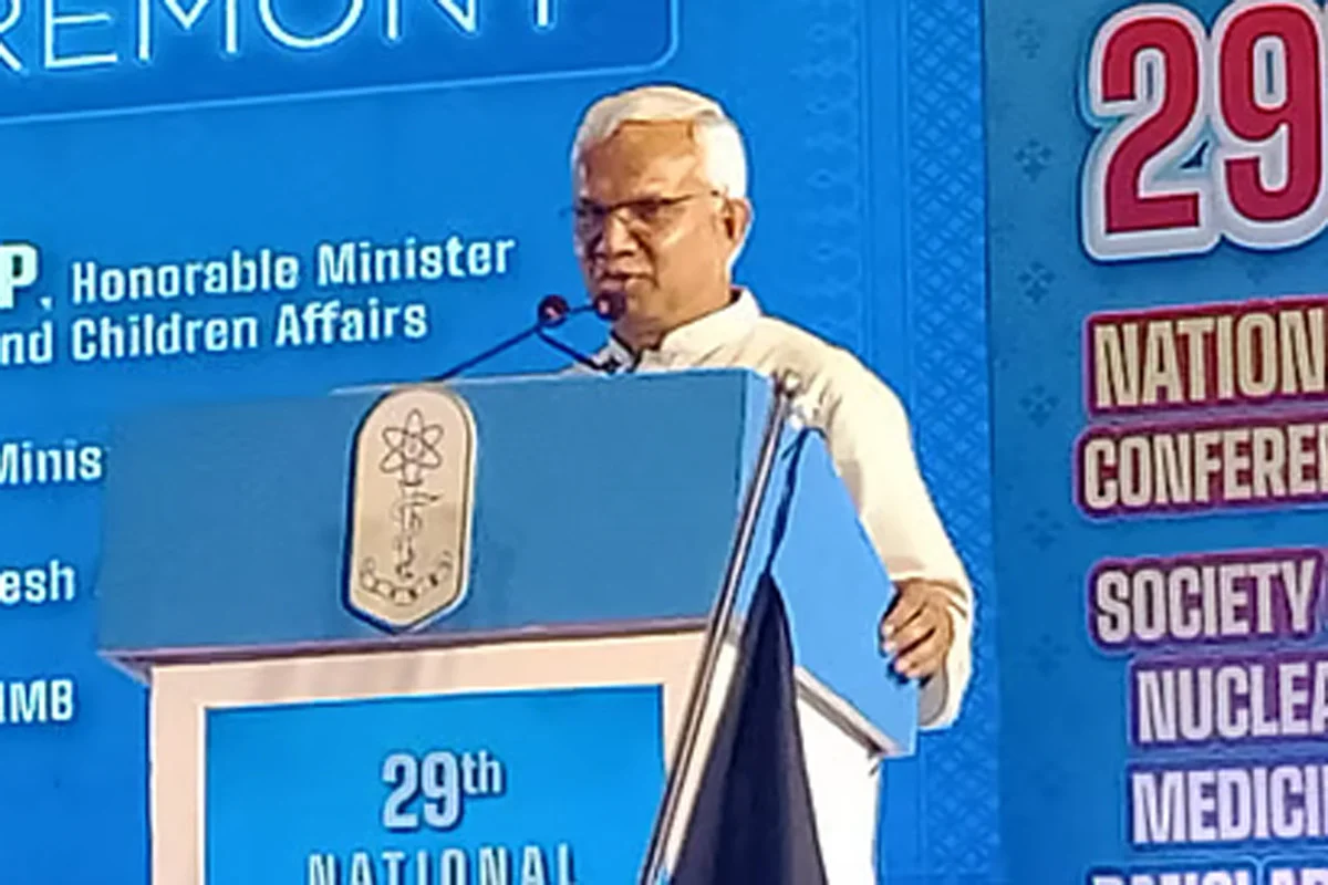 সরকারি হাসপাতালে ‘রোস্টার ডিউটির’ মাধ্যমে সার্বক্ষণিক সেবা চালু করা প্রয়োজন-মন্ত্রী এ জেড এম জাহিদ হোসেন