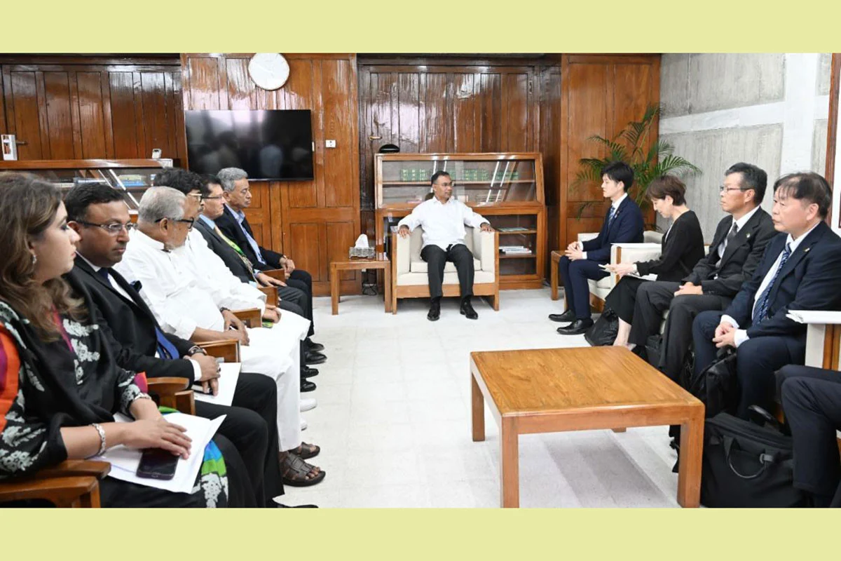 প্রধানমন্ত্রীর সঙ্গে জাপান সরকারের উচ্চপর্যায়ের প্রতিনিধি দলের সৌজন্য সাক্ষাৎ