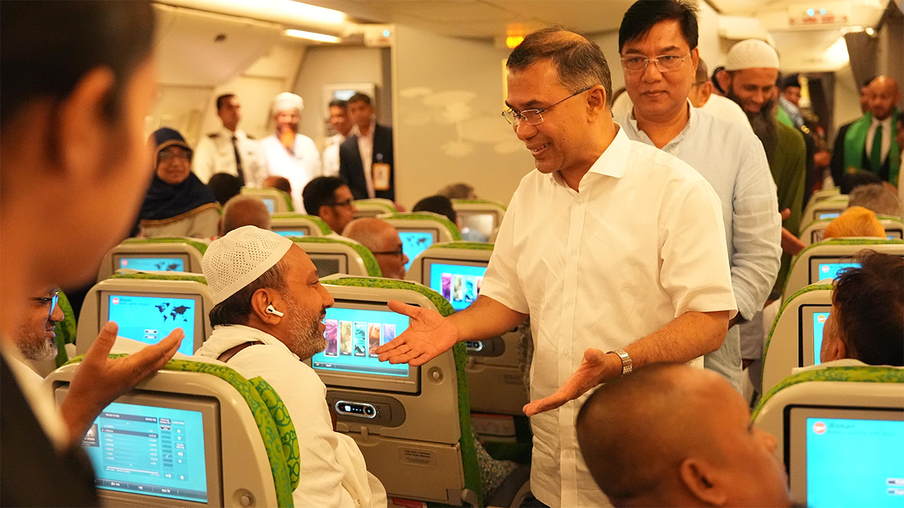 আগামী বছর থেকে হজের খরচ আরো কমানোর চেষ্টা করবে সরকার-প্রধানমন্ত্রী