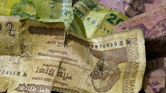 ছেঁড়া-ফাটা, ময়লা নোট নিয়ে যে নির্দেশনা দিয়েছে বাংলাদেশ ব্যাংক