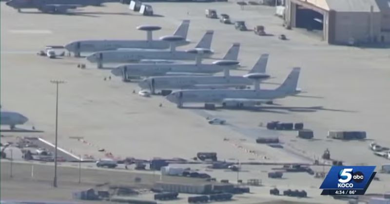 ২০০ মার্কিন পাইলটের আবাসন গুঁড়িয়ে দিলো ইরান, সেই সাথে কয়েকটি যুদ্ধবিমানও ধ্বংস