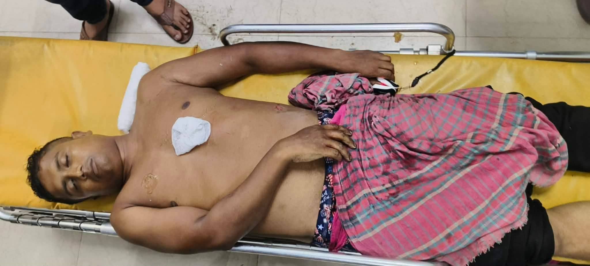 যশোরের চৌগাছায় প্রতিপক্ষের ছুরিকাঘাতে ঝন্টু মিয়া নামের এক ফার্মেসি ব্যবসায়ী নিহত