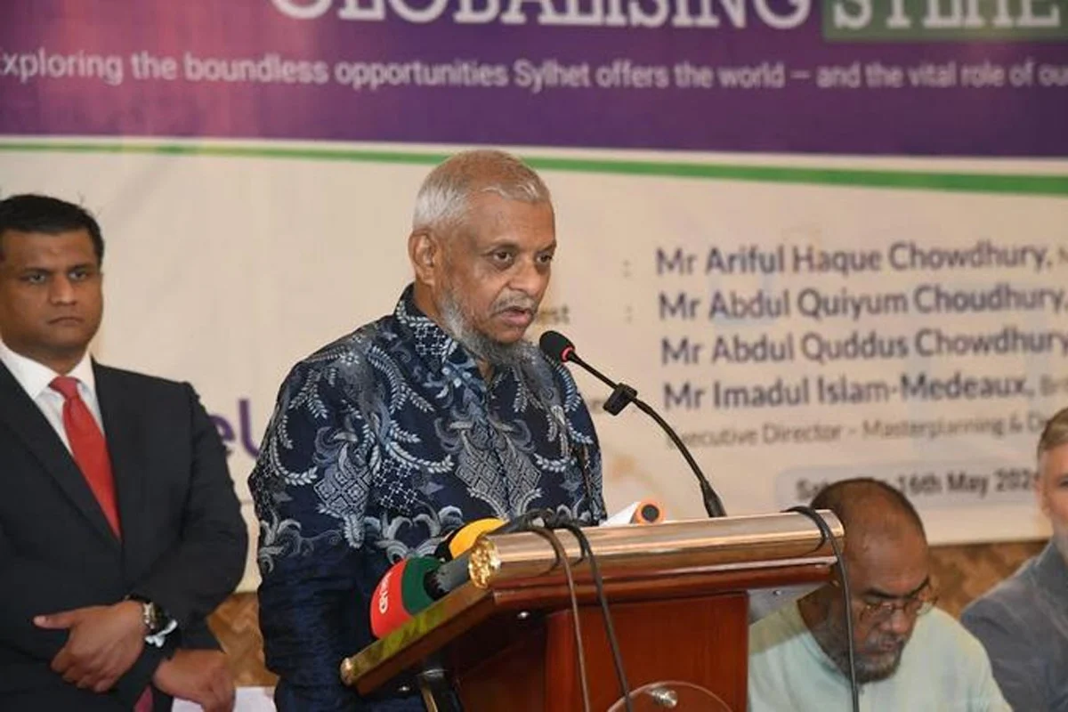 দুই মাসের মধ্যে প্রবাসী কার্ড দেওয়া হবে’ ঘোষণা প্রবাসীকল্যাণ মন্ত্রীর