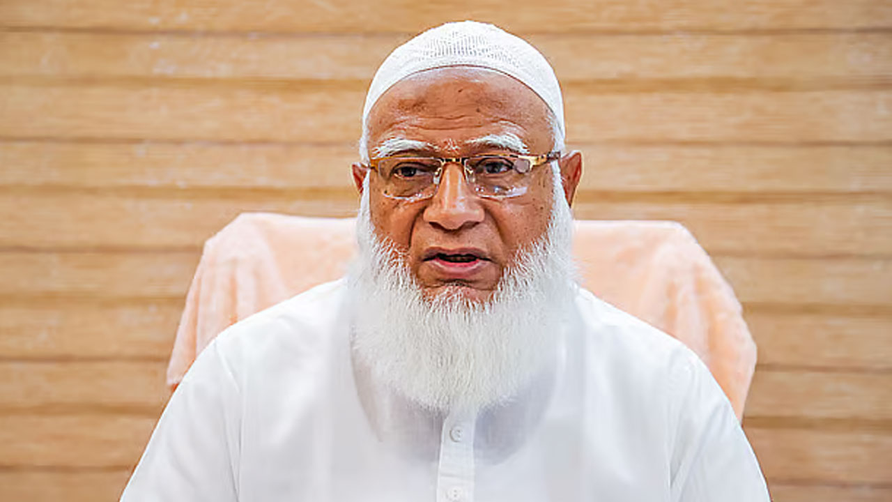জনস্বার্থভিত্তিক বিরোধী দলের ভূমিকা পালনের অঙ্গীকারের কথা জানালেন জামায়াত আমির