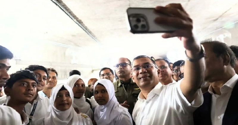 সমৃদ্ধ বাংলাদেশ গড়তে শিক্ষার্থীদের প্রস্তুত হতে হবে’ বললেন প্রধানমন্ত্রী