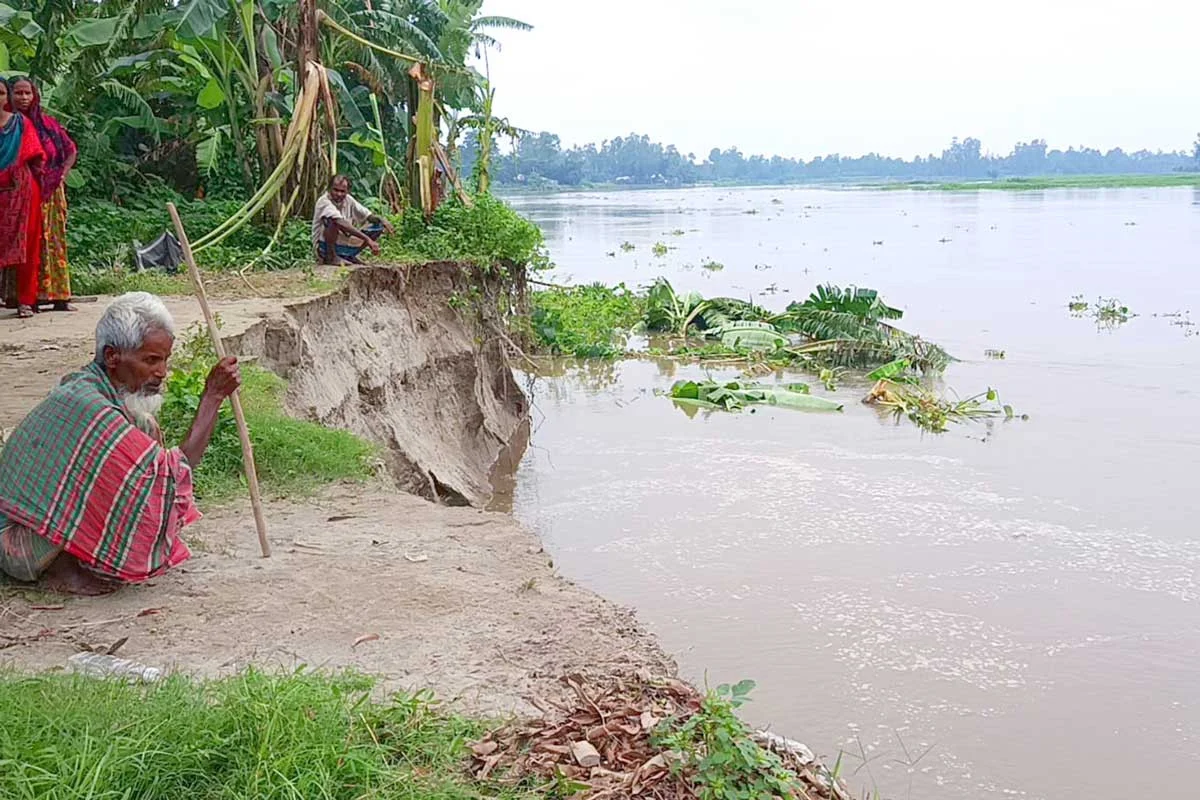 অতিবৃষ্টি ও পাহাড়ী ঢলে যমুনা-বাঙালি নদীর পানি বৃদ্ধি, ভাঙন আতঙ্কে মানুষ!
