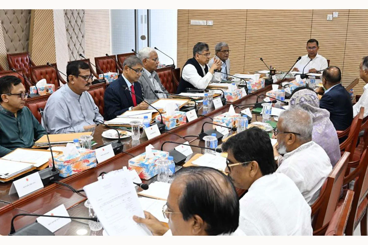 প্রধানমন্ত্রীর সভাপতিত্বে মন্ত্রিপরিষদের সভা চলছে