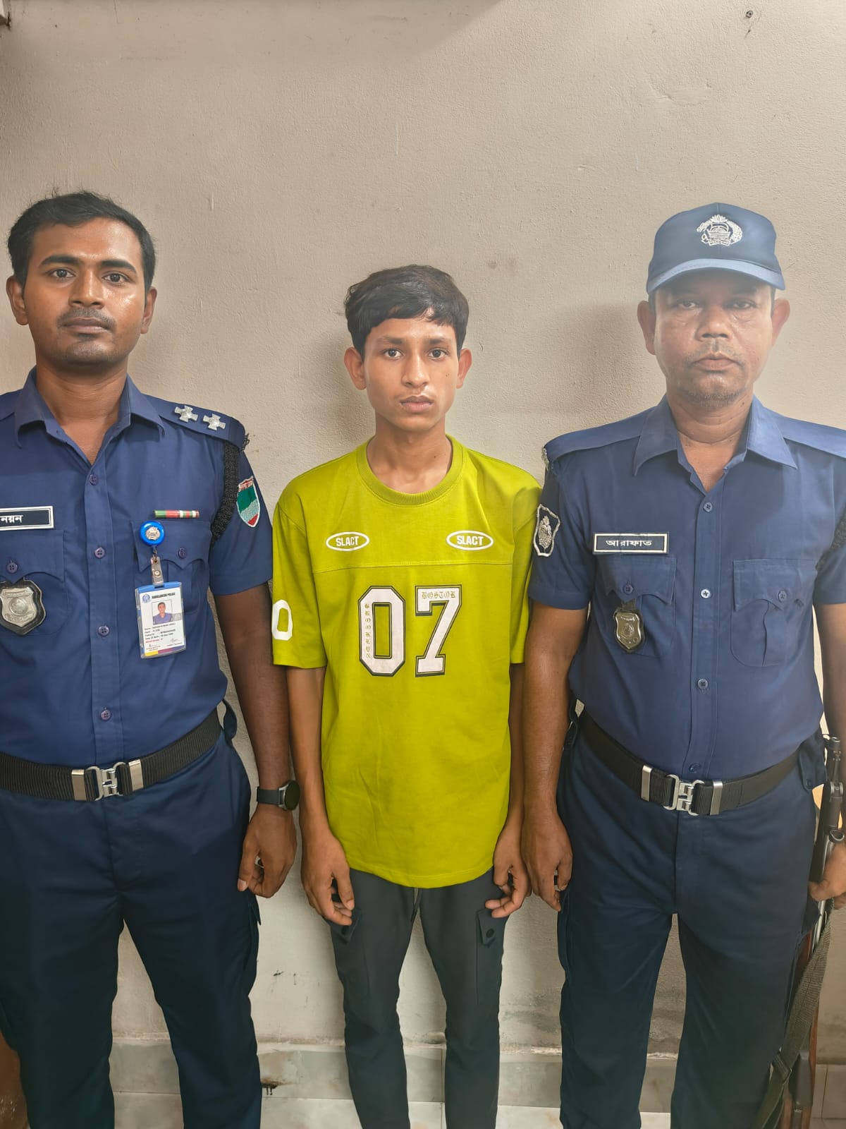 শার্শায় শিশু ধর্ষণ মামলার আসামী তামিম আটক 